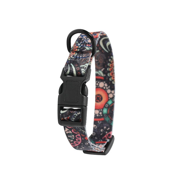 Colorful dog collar made of network silk and polyester for pets with adjustable neck sizes