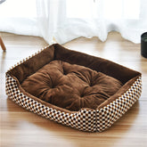 Golden Retriever resting on autumn winter cotton kennel pet supplies dog bed with plush and PP cotton materials