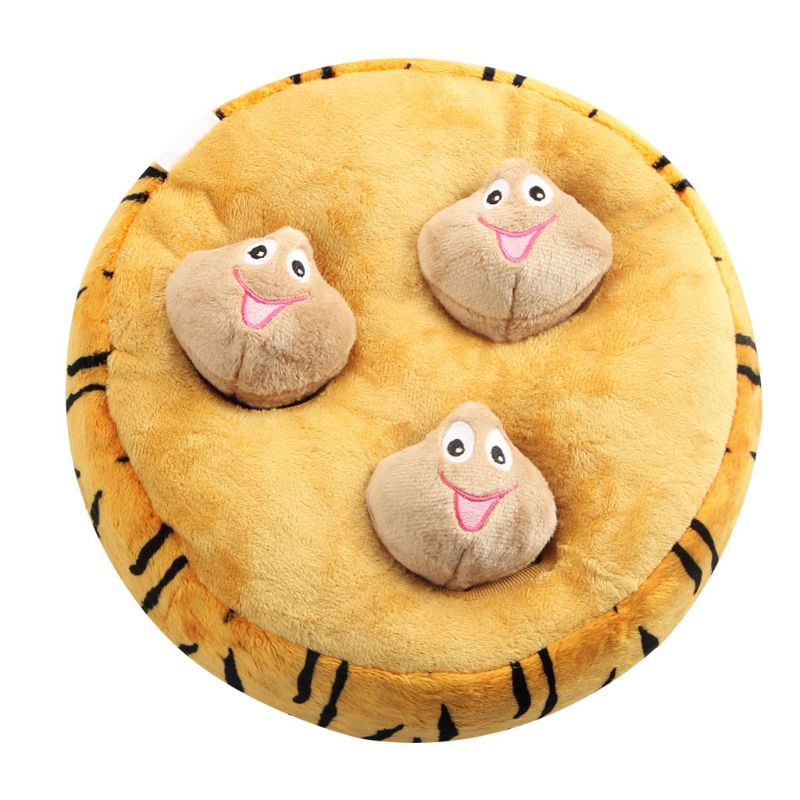 PetZen Squeaky Plush Pet Toy Set with 3 spring dolls and durable mat for cats and dogs