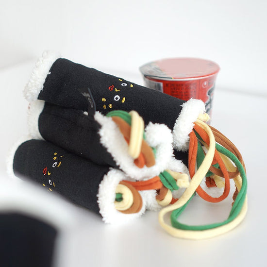 Plush Tibetan pet hidden food toy shaped like seaweed rice ball