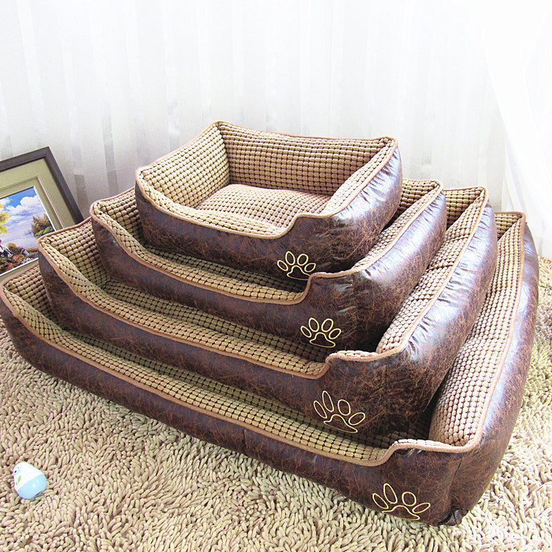 PetZen Washable Pet Bed with removable cover and non-slip base in various sizes for dogs up to 50kg