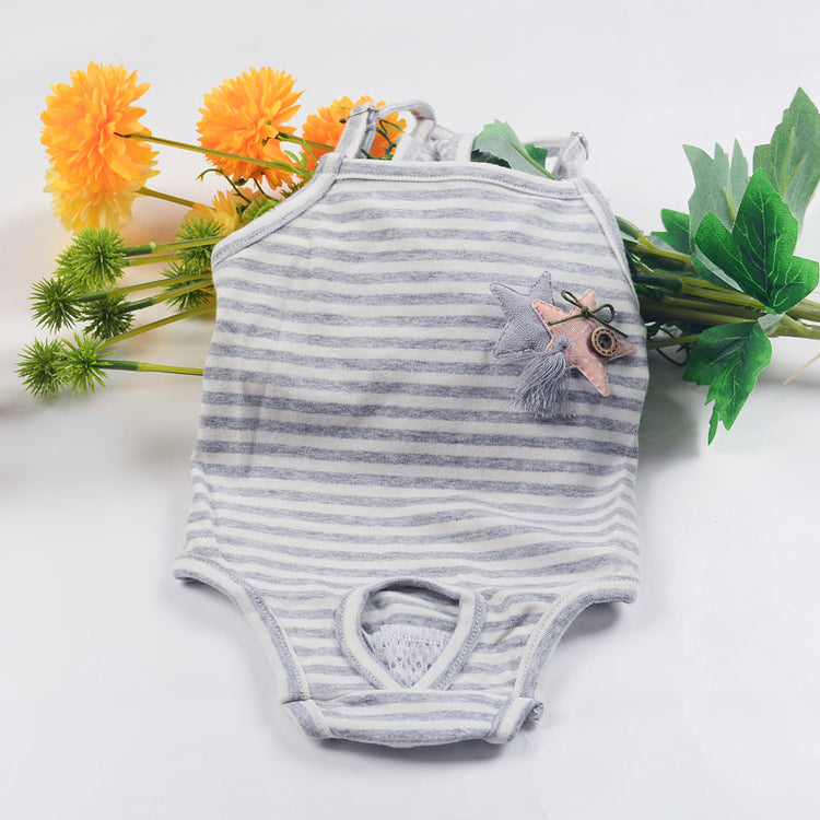 Small dog wearing gray tau Pet Teddy Little Bitch dog harness physiological pants